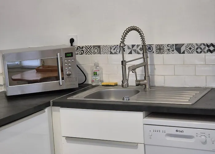 Urban Chic 44 M2 Brest