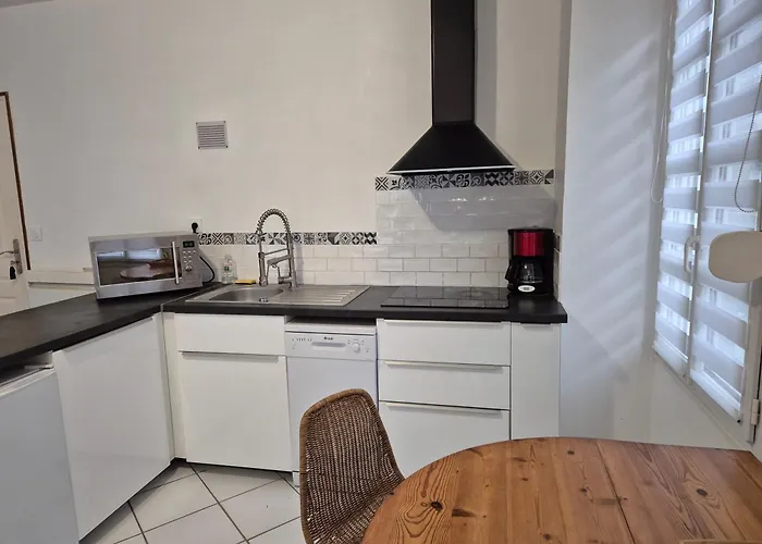 Urban Chic 44 M2 Apartment