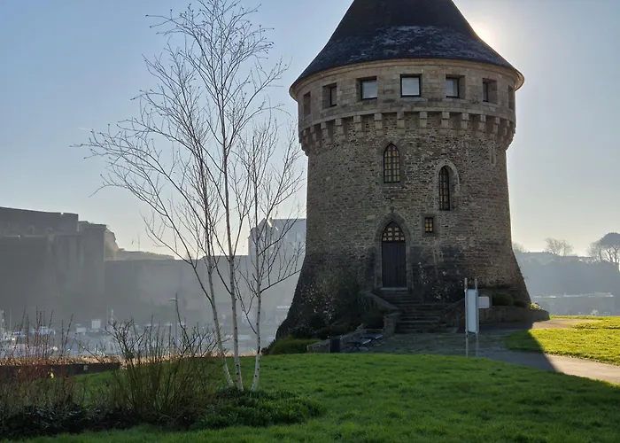 Urban Chic 44 M2 Brest