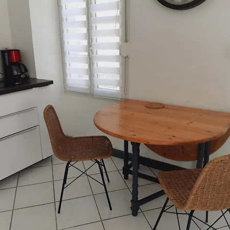 Urban Chic 44 M2 Apartment Brest